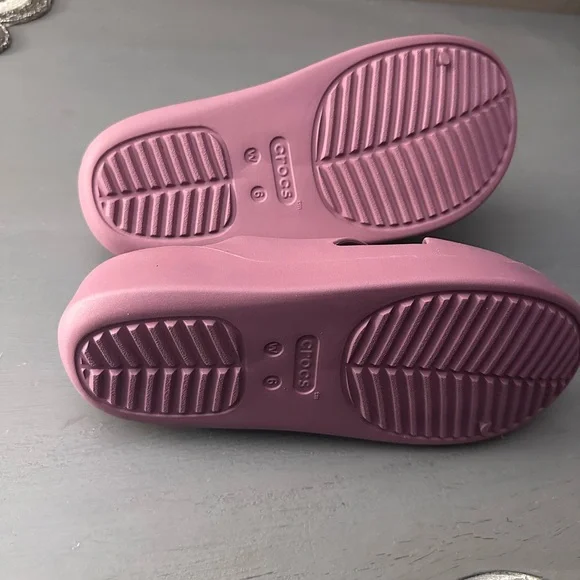 CROCS Women's Pink Slide Mules - Picture 2 of 2